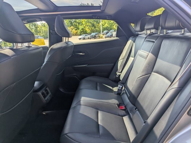 Used 2023 Toyota Crown AWD/4WD image 19