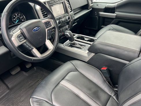 Used 2019 Ford F150 Platinum w/ Equipment Group 701A Luxury image 10
