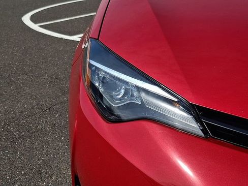 Used 2019 Toyota Corolla LE image 9