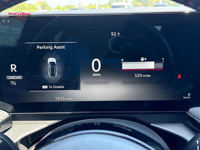Certified 2025 Nissan Kicks SR FWD image 26