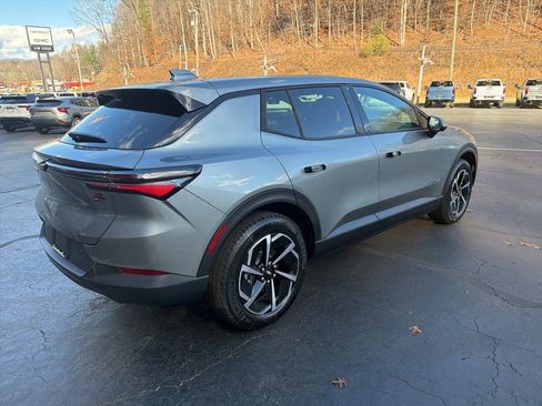 New 2026 Chevrolet Equinox EV LT w/ Comfort Package image 4