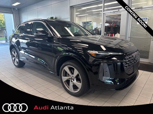 Used 2025 Audi Q5 Premium Plus w/ Premium Plus AWD/4WD image 1