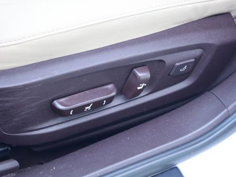 Used 2017 Lexus ES 350 w/ Premium Package image 33