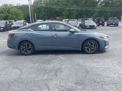 Used 2024 Nissan Sentra SV w/ All-Weather Package FWD image 2