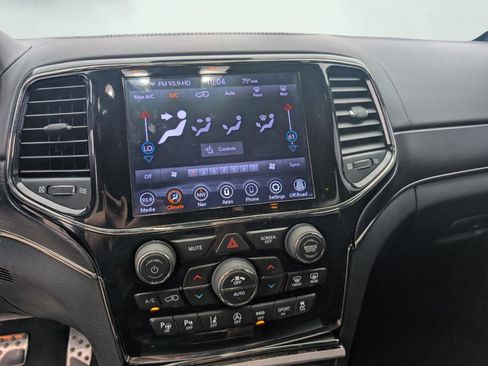 Used 2020 Jeep Grand Cherokee High Altitude AWD/4WD image 14