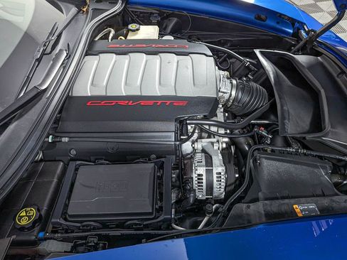 Used 2015 Chevrolet Corvette Stingray Coupe w/ 2LT Preferred Equipment Group image 43