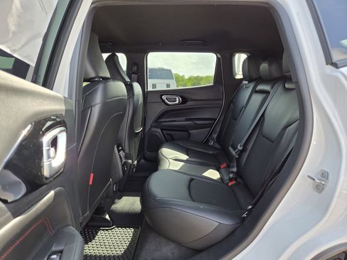 New 2026 Jeep Compass Trailhawk image 16