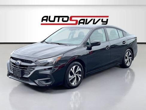 Used 2025 Subaru Legacy Premium AWD/4WD image 3