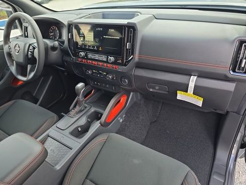 New 2026 Nissan Frontier Pro-X w/ Pro-X Convenience Package RWD image 11