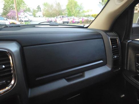 Used 2015 RAM 1500 Sport w/ Sport Premium Group image 33