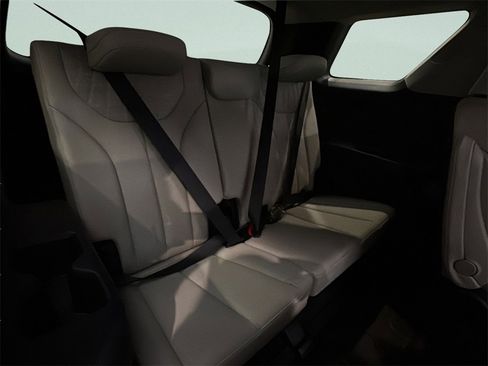 Used 2023 Hyundai Palisade Limited image 18