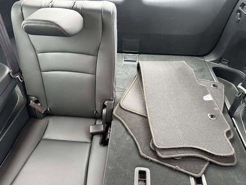 Used 2022 Honda Pilot EX-L image 11