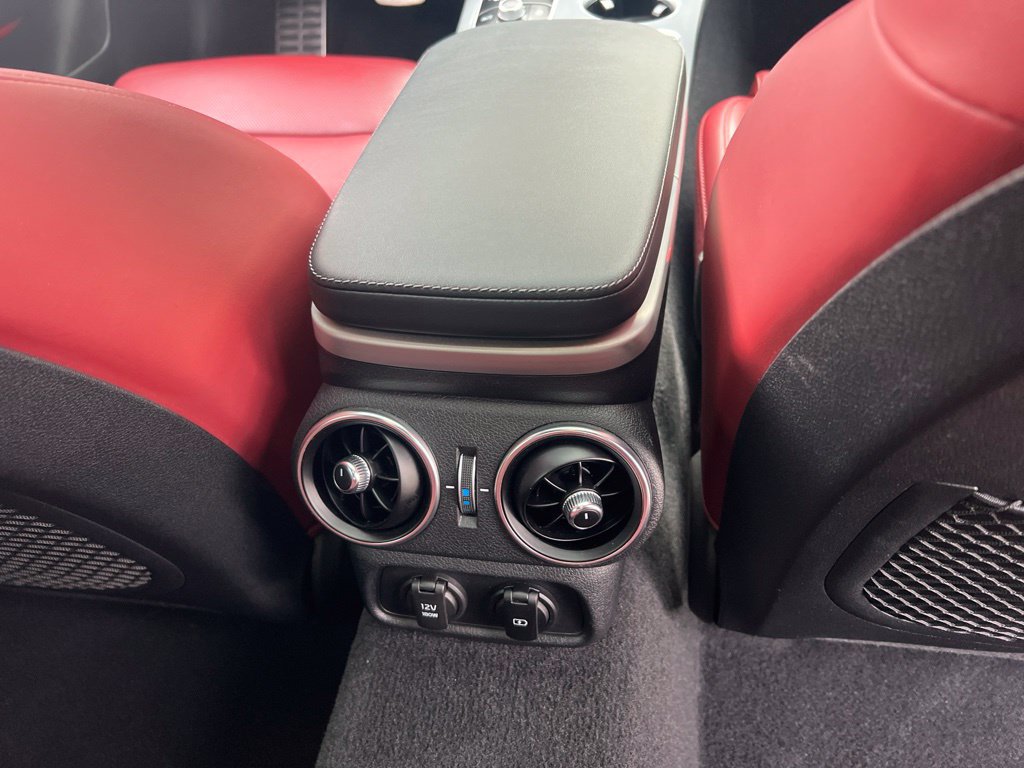 Used 2021 Kia Stinger GT2 AWD/4WD image 21