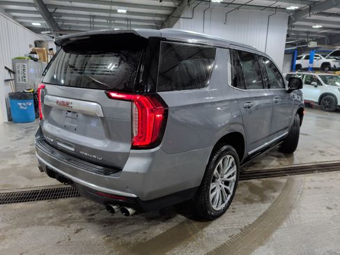 Used 2022 GMC Yukon Denali image 3