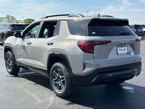 New 2026 GMC Terrain AT4 AWD/4WD image 7