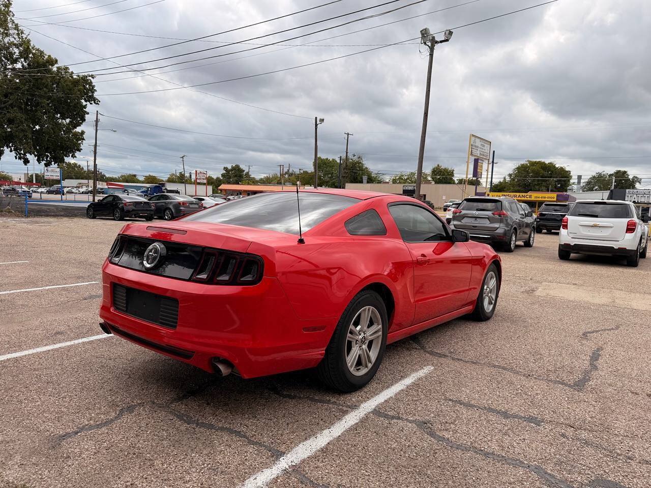 Used 2014 Ford Mustang Coupe RWD image 6
