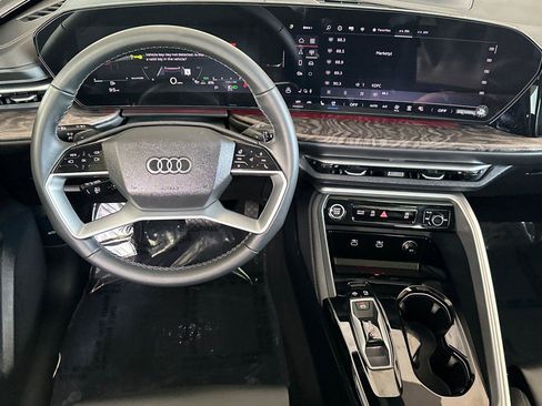 New 2025 Audi Q5 Premium AWD/4WD image 13