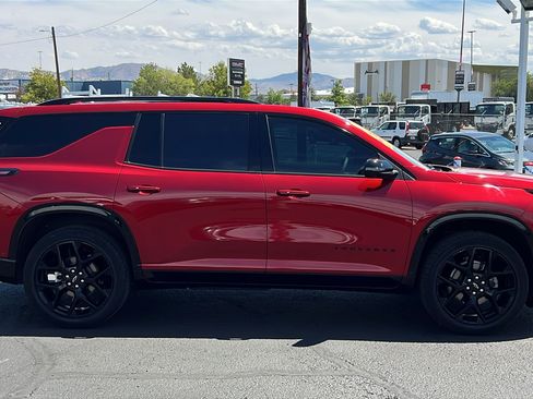 Certified 2024 Chevrolet Traverse RS w/ LPO, Floor Liner Package AWD/4WD image 4