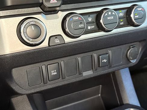 Used 2021 Toyota Tacoma SR AWD/4WD image 24