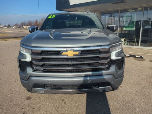 Used 2025 Chevrolet Silverado 1500 High Country w/ Z71 Off-Road Package image 2