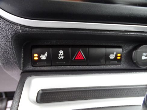 Used 2016 Jeep Compass High Altitude image 25