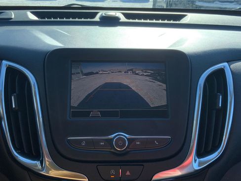 Used 2024 Chevrolet Equinox LT image 33