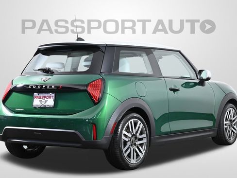 Certified 2025 MINI Cooper S image 10