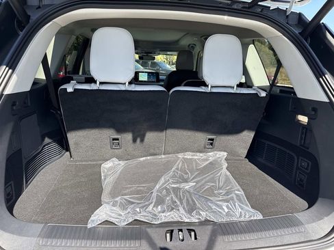 New 2026 Lincoln Aviator Premiere w/ Jet Appearance Package image 11