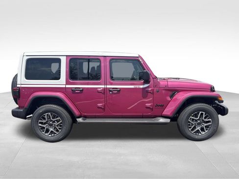 New 2026 Jeep Wrangler Unlimited Sahara w/ Whitecap Package AWD/4WD image 2