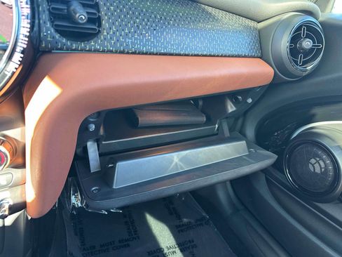 Used 2023 MINI Cooper SE image 32