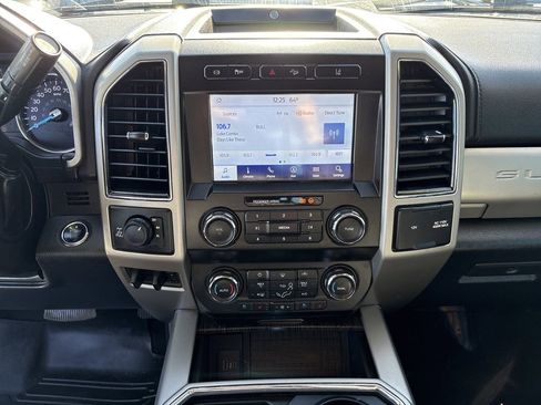 Used 2020 Ford F350 Lariat w/ Lariat Ultimate Package image 15