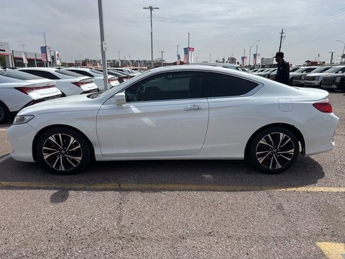 Used 2016 Honda Accord EX image 9
