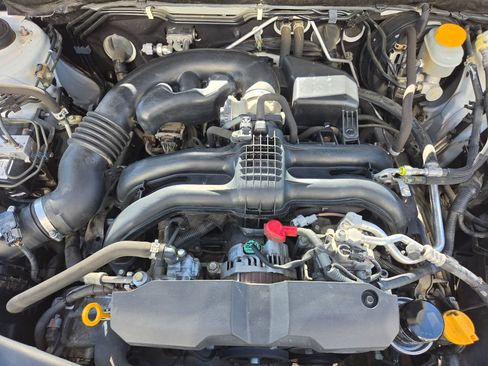 Used 2014 Subaru Legacy 2.5i AWD/4WD image 40