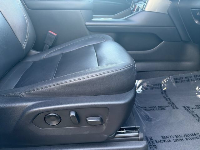 Used 2021 Chevrolet Tahoe Z71 AWD/4WD image 27