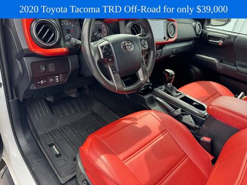 Used 2020 Toyota Tacoma TRD Off-Road AWD/4WD image 16