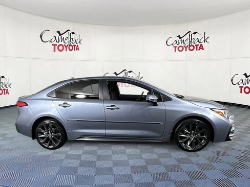 Used 2025 Toyota Corolla SE image 9