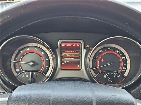 Used 2019 Dodge Journey Crossroad FWD image 10