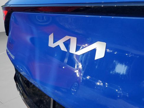 New 2026 Kia Sportage SX FWD image 32