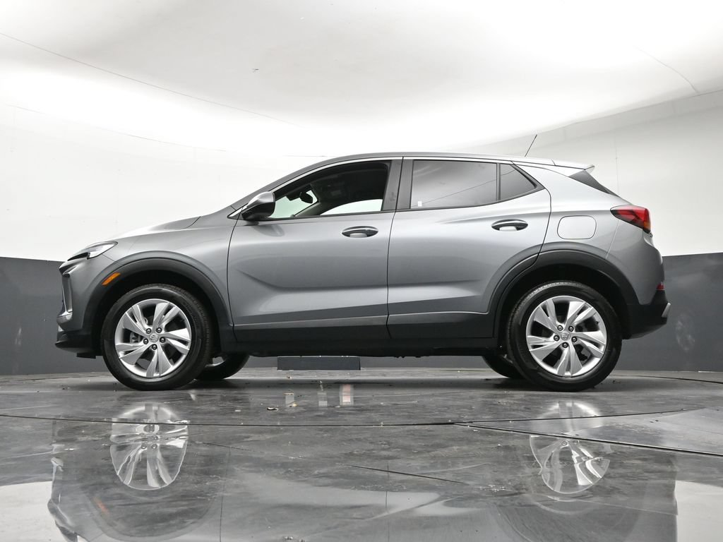 Used 2025 Buick Encore GX Preferred w/ Comfort Package AWD/4WD image 25