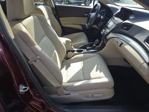 Used 2016 Acura ILX FWD image 11