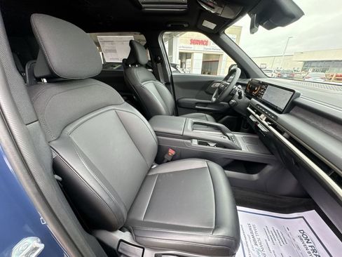 New 2027 Kia Telluride S w/ Towing Package image 26