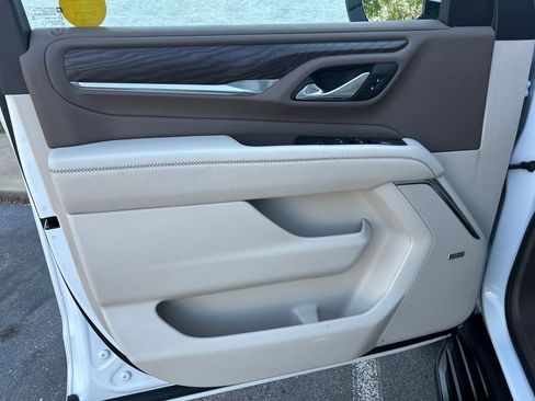 Certified 2024 GMC Yukon XL Denali RWD image 27