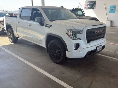 Used 2021 GMC Sierra 1500 Elevation w/ Preferred Package