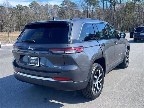 Certified 2025 Jeep Grand Cherokee Limited image 7