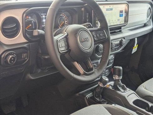 New 2026 Jeep Gladiator Mojave AWD/4WD image 3