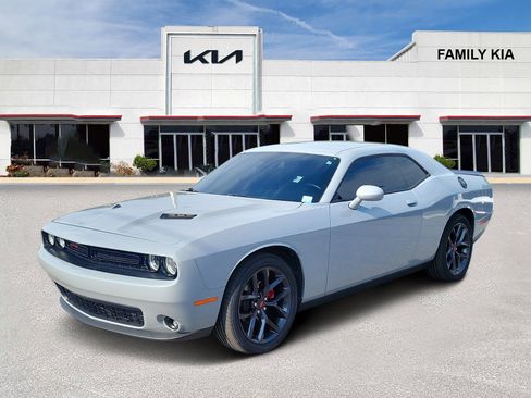 Used 2021 Dodge Challenger SXT w/ Blacktop Package RWD image 3