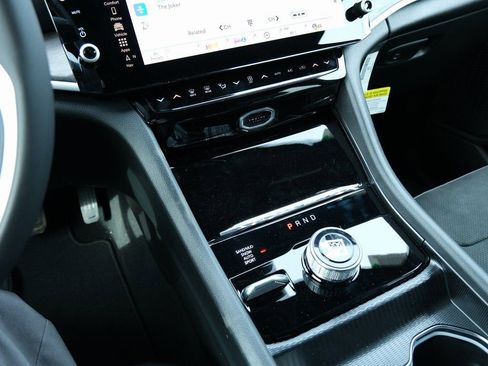 New 2026 Jeep Grand Cherokee Altitude AWD/4WD image 22