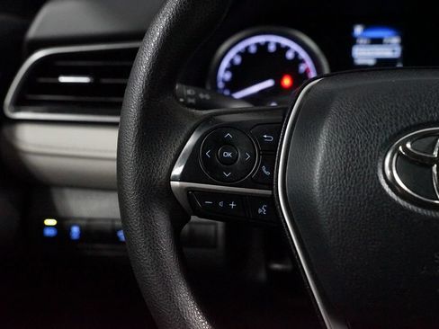 Certified 2022 Toyota Camry LE FWD image 14