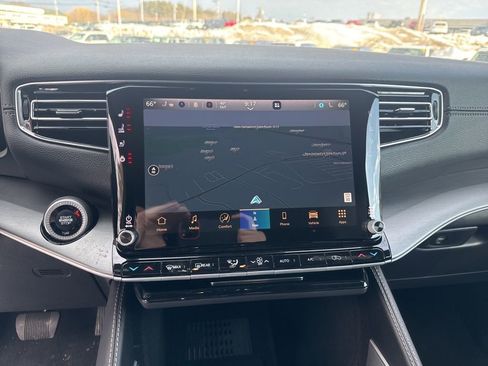 New 2026 Jeep Grand Wagoneer Limited image 13