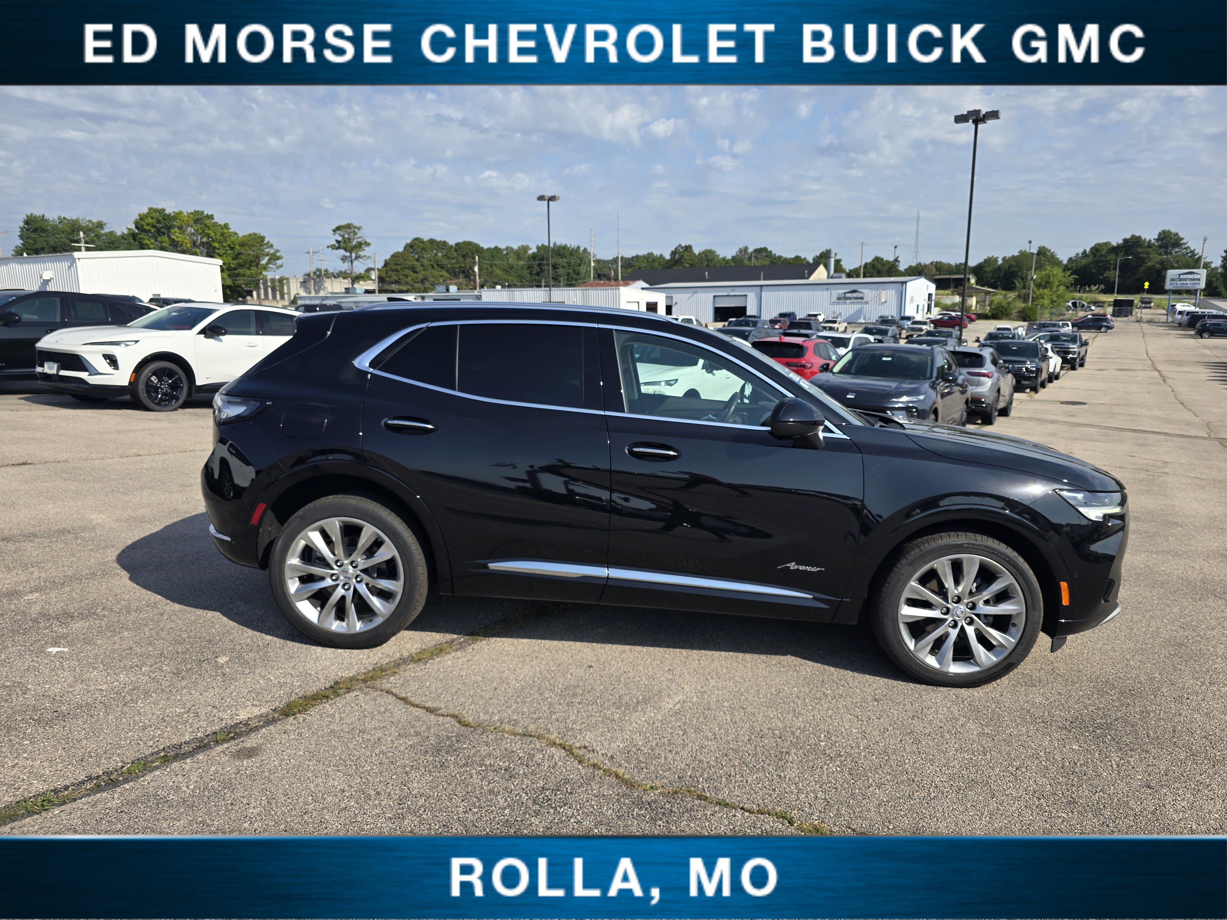 Certified 2023 Buick Envision Avenir AWD/4WD image 2